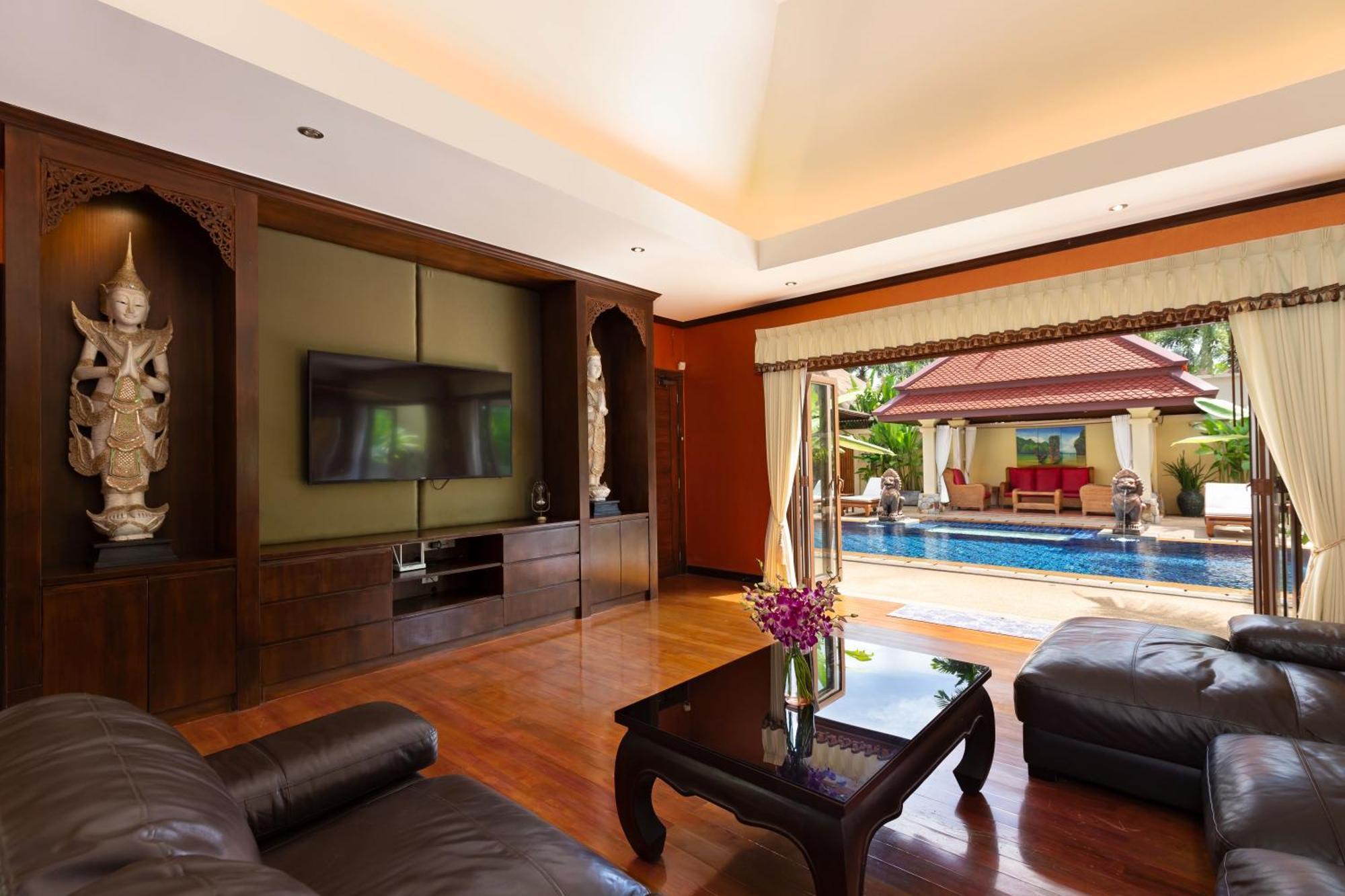 Extraordinary Courtyard 6Br Pool Villa Sri Suri, Naiharn Rawai Экстерьер фото
